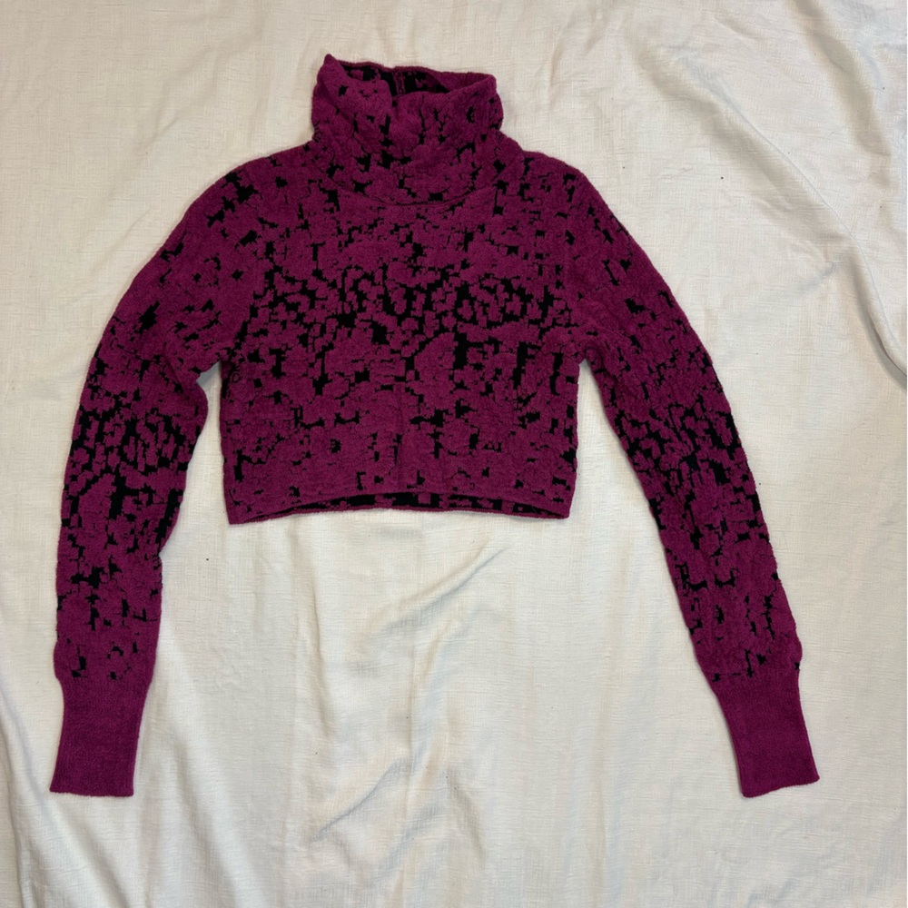 NWT Free People Textured Knit Crop Sweater | Plum Purple & Black | Size L - Picture 2 of 7